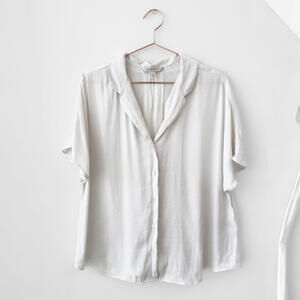 Banana Republic Ivory Button Up Short Sleeve Resort Shirt Size Large